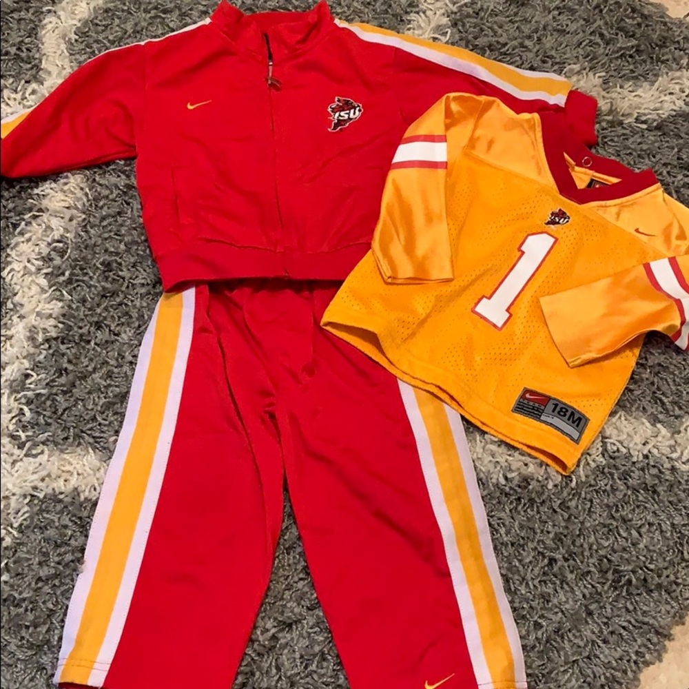 Nike Iowa State University 3 piece set 18 months